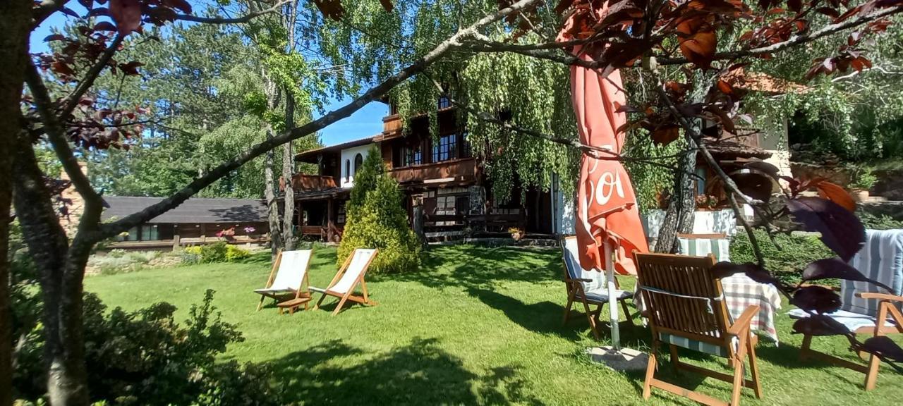 Apartments Carevo Polje Zlatibor Bagian luar foto